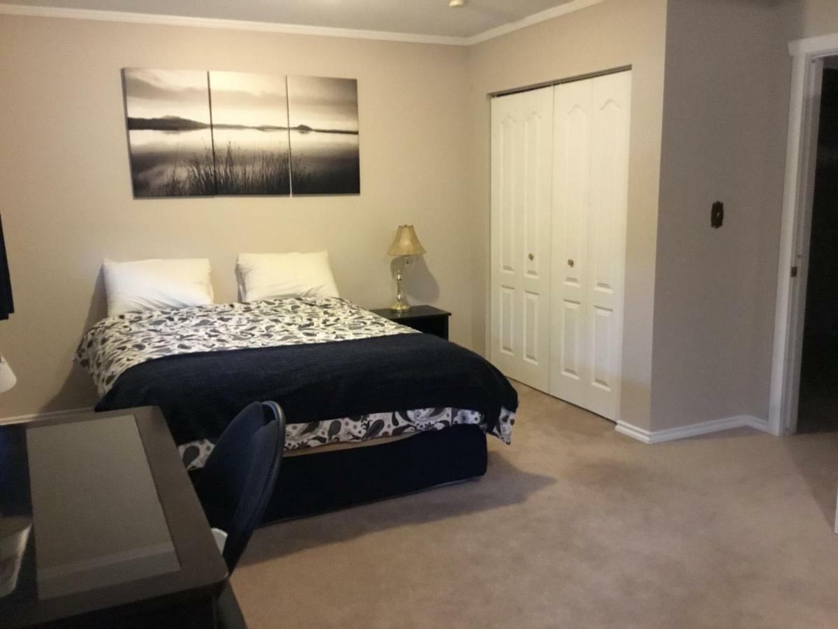 Burmis Bed And Bales Bed and Breakfast Bellevue Εξωτερικό φωτογραφία